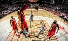 九游APP-广厦破疆，马克西破纪录，双线战场上的唯一性胜利