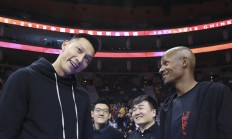 九游APP-凯尔特人险胜辽宁队，易建联统治全场的简单介绍