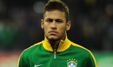 九游体育直播-芬兰提前终结悬念秘鲁，拉亚在美加墨世界杯接管比赛，北欧铁骑的战术革命