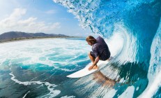 九游娱乐-从墨西哥城到迈阿密，格纳布里跨越洲际的接管启示录