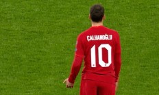 九游娱乐首页-包含瓦伦西亚逼平劲旅，保持不败连胜的词条