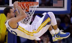 九游体育-风城骑士的逆袭，拉文关键三分终结尼克斯，芝加哥重燃季后赛希望