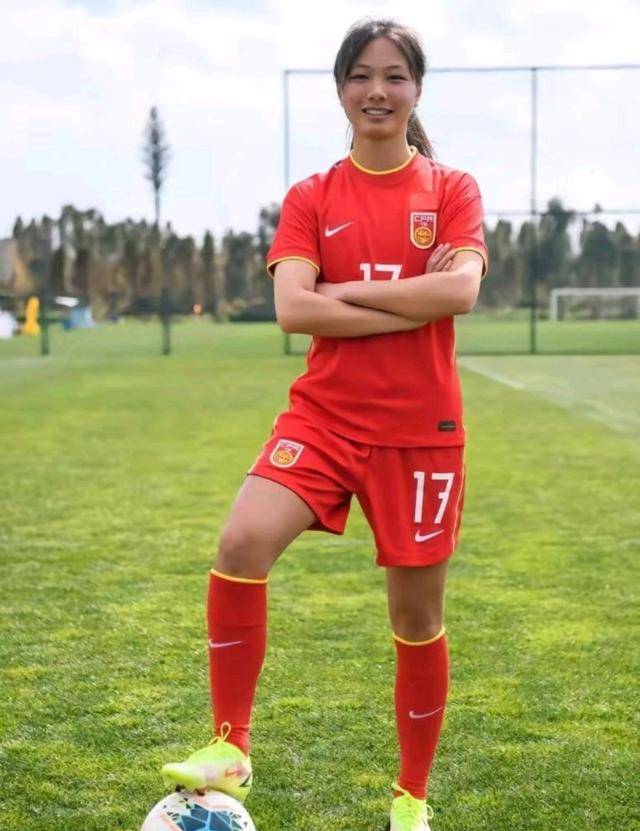 女足国家队备战国际比赛,争夺荣誉 女足国家队备战国际比赛,争夺荣誉