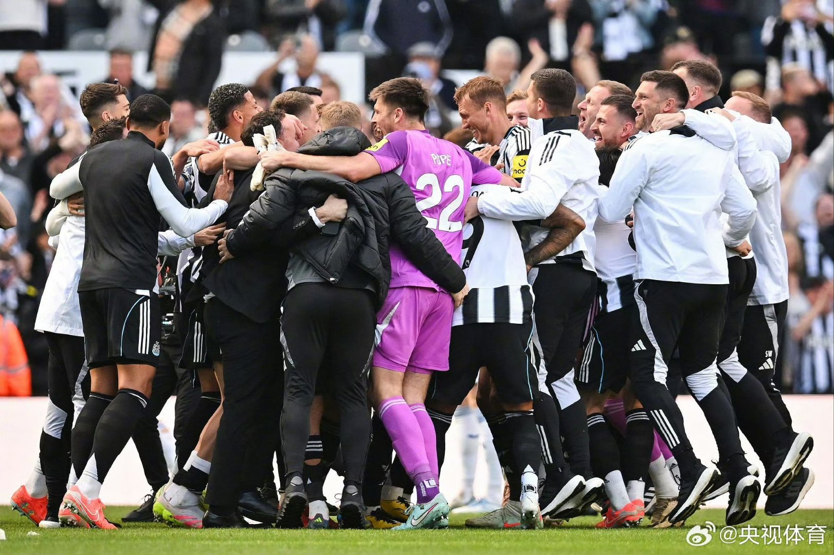 球场上的精彩对抗，欧洲联赛再掀热潮的简单介绍