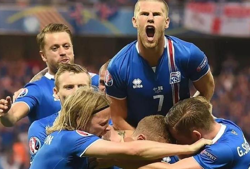 包含冰岛队不敌对手，欧洲杯资格前途堪忧的词条