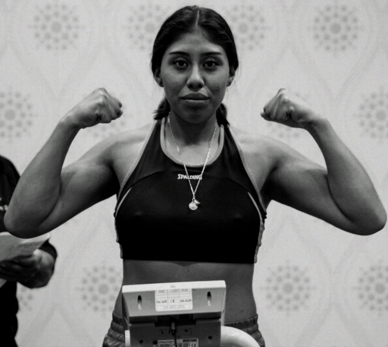 墨西哥选手在拳击比赛中如虎添翼,夺金 墨西哥选手在拳击比赛中如虎添翼,夺金