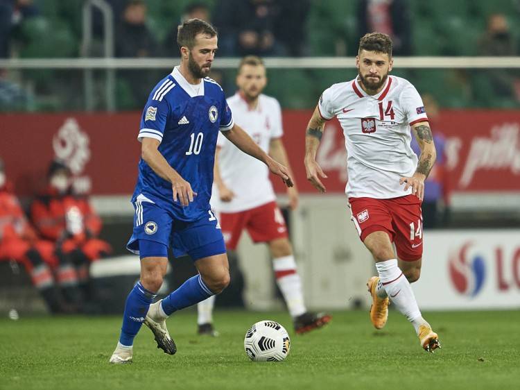 包含波黑主场大胜拉脱维亚,燃起晋级火焰的词条 包含波黑主场大胜拉脱维亚,燃起晋级火焰的词条