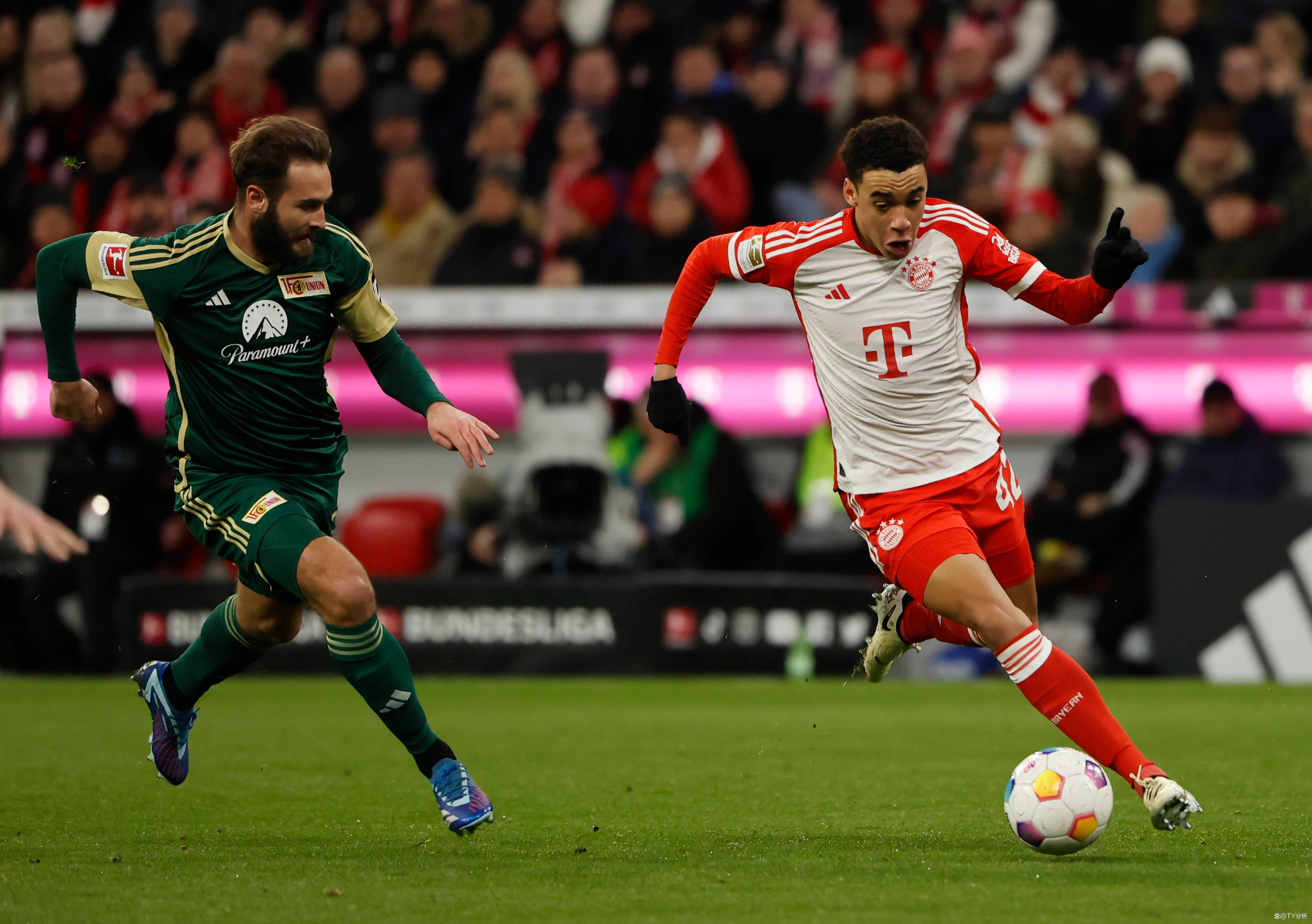 德甲传奇球星宣布退役，职业生涯画上句号