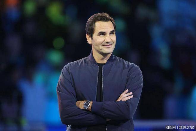 包含西班牙网球队强势德国网球队，费德勒关键制胜的词条