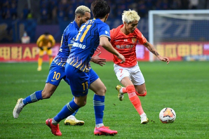 江苏苏宁客场取分，保持中超前十位置的简单介绍