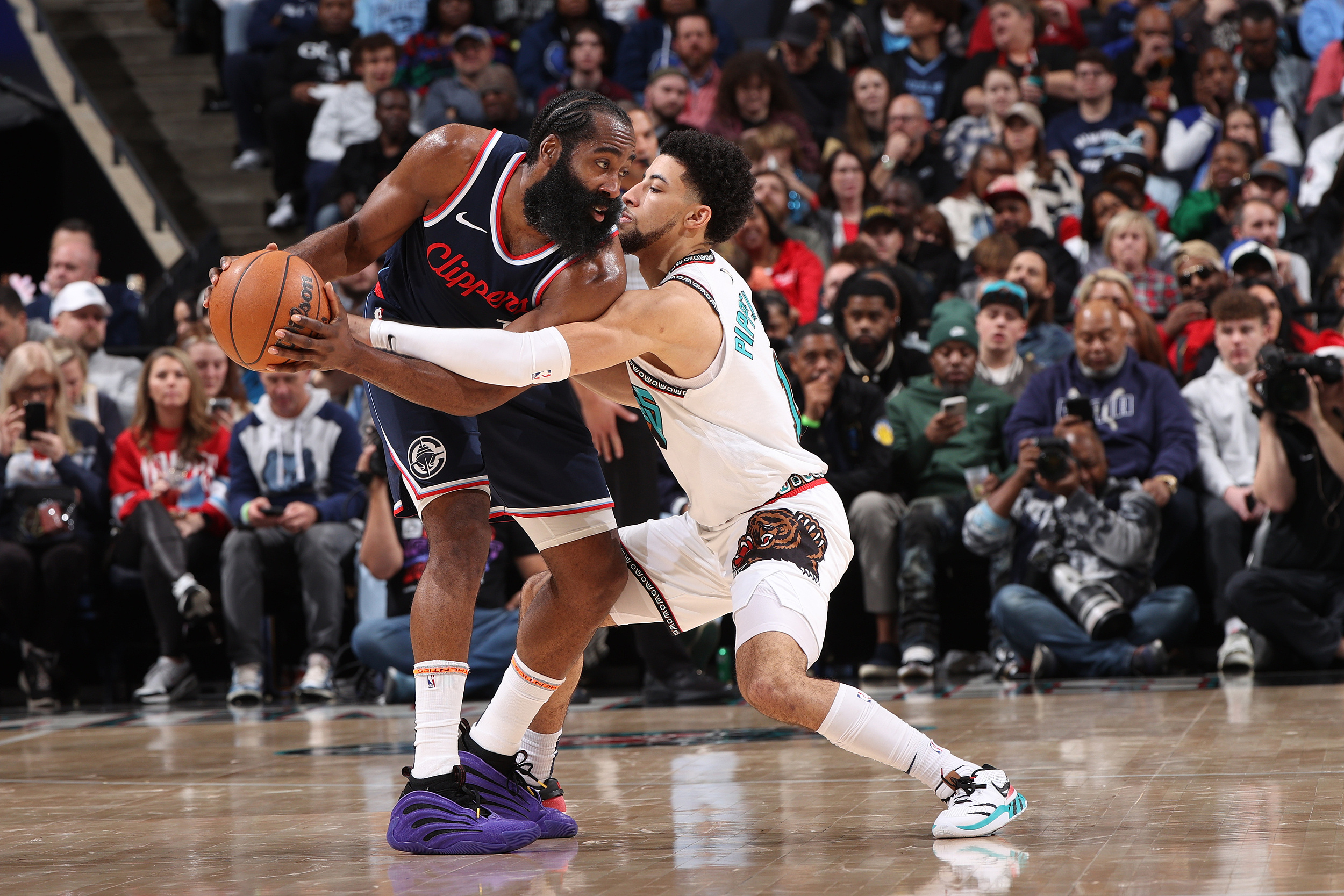 快船客场战胜小牛,哈雷尔表现出色攻防俱佳的简单介绍 快船客场战胜小牛,哈雷尔表现出色攻防俱佳的简单介绍