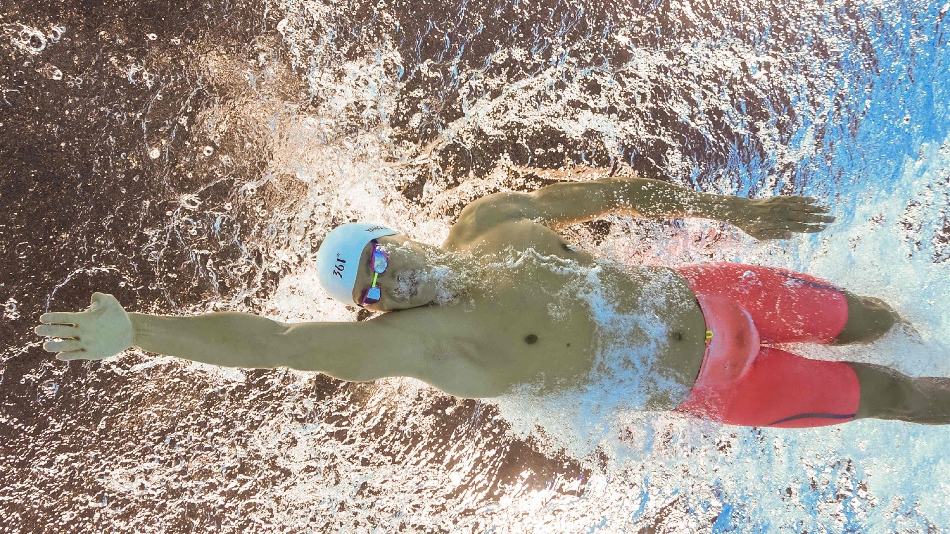 季后赛抢七之夜,楚阿梅尼的统治级数据如何改写历史