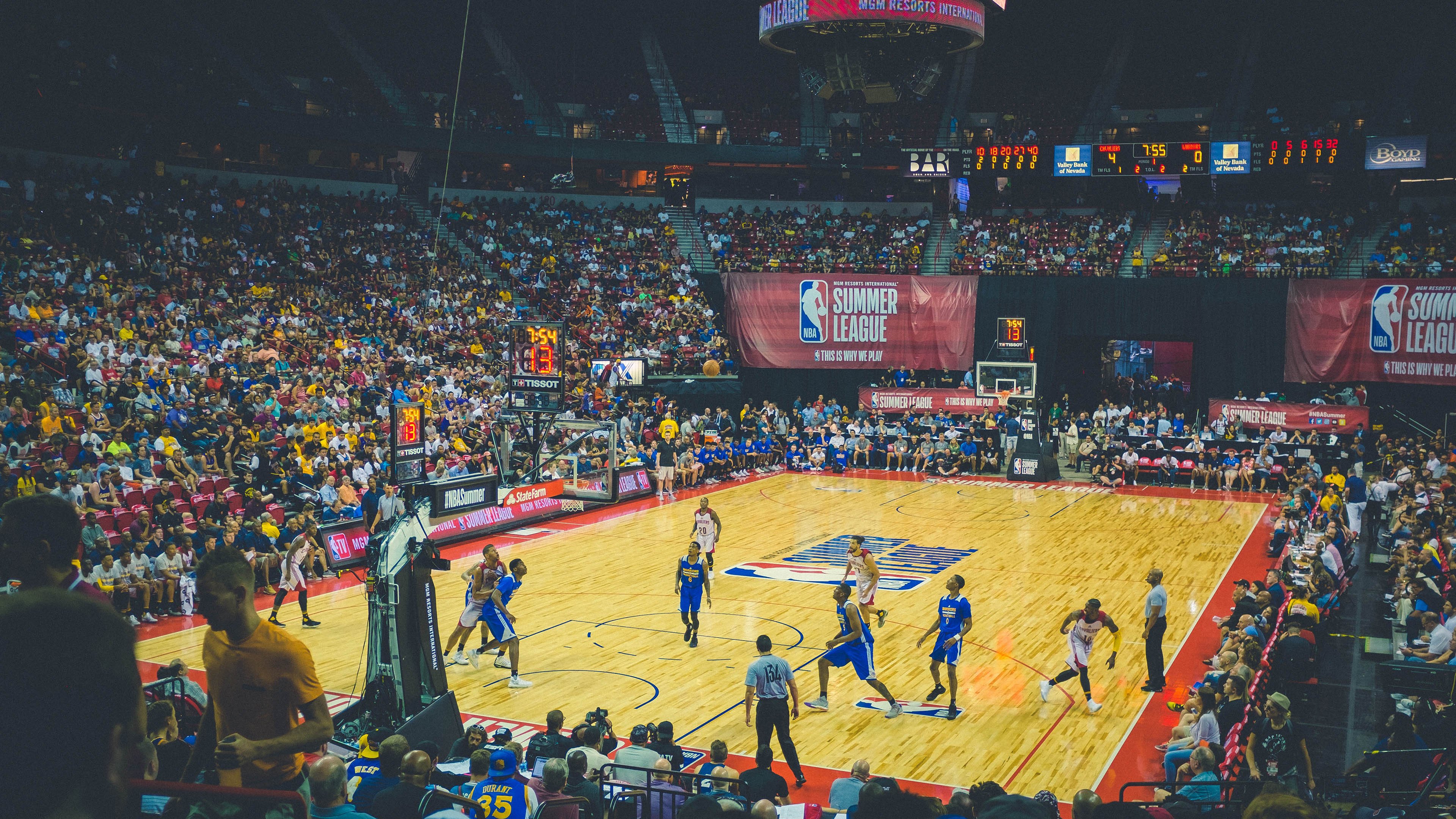 从CBA到世界杯,新疆铁血基因与霍勒迪的国际赛场统治力