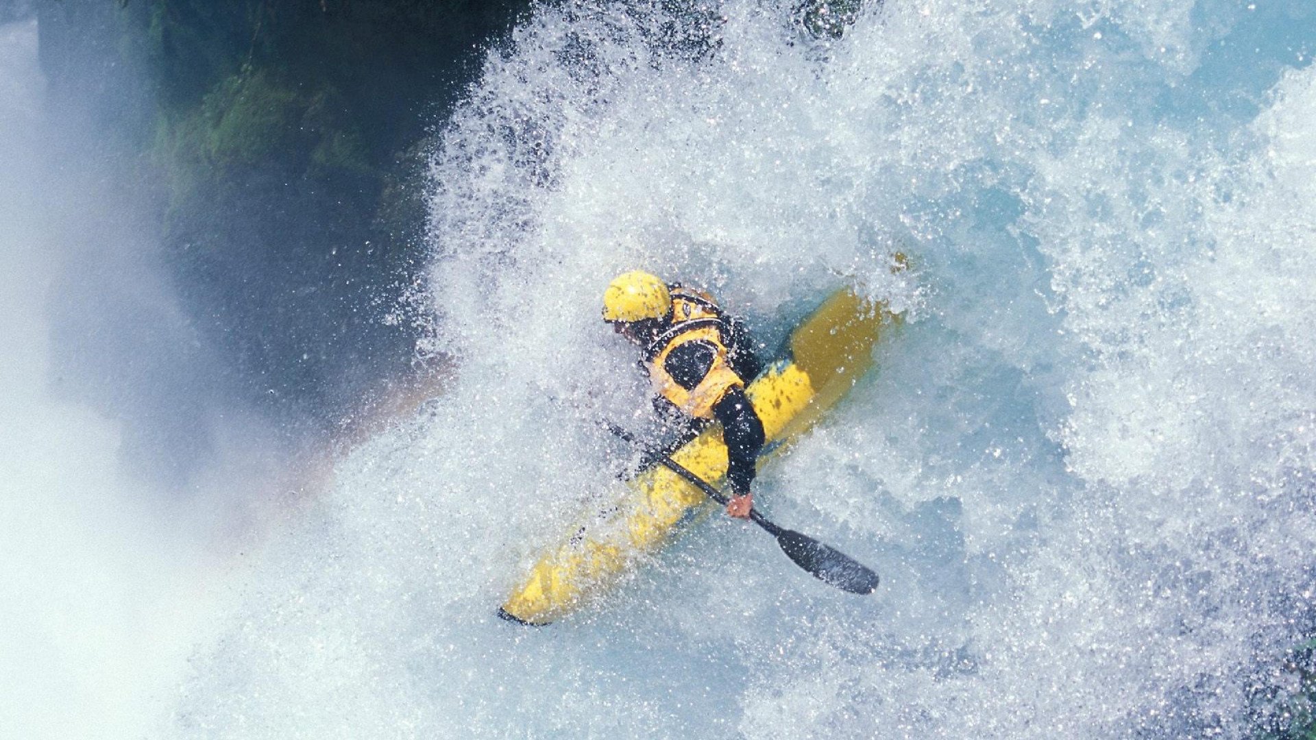 德甲争冠战之夜，阿劳霍成为全场焦点