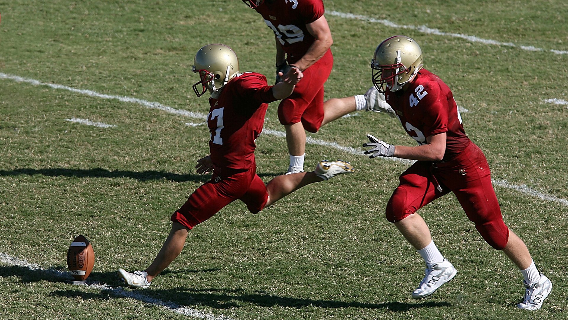 保罗掌控全局诠释大师风范，老鹰群起攻英粉碎勇士连胜神话